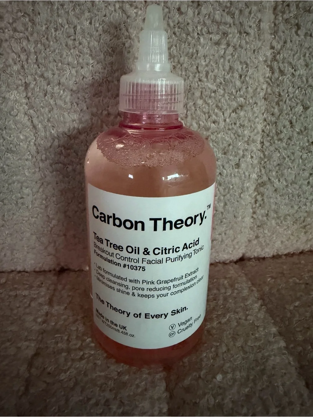 Carbon Theory Tea Tree Oil & Citric Acid Facial Tonic - Pink